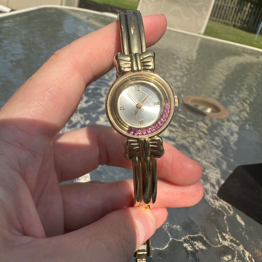 Women's Vintage Gold Bow Watch